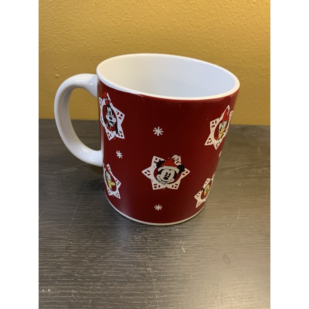 Disney Mickey & Friends Christmas Coffee Mug 24oz Mickey Minnie ZB Zrike Brands